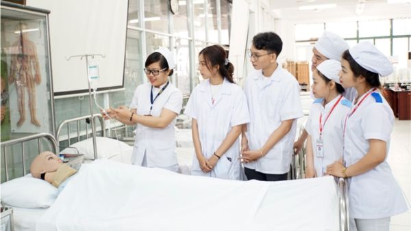 Học điều dưỡng chuyên khoa 1 ở đâu