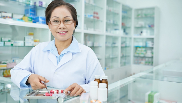 ngành dược là gì