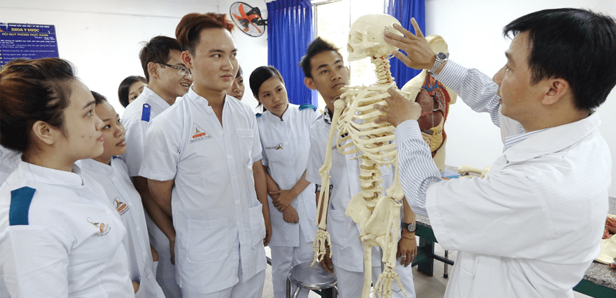 y-duoc-ton-that-tung