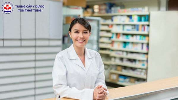 Giấy xác nhận thâm niên ngành Dược là gì? Nội dung và công dụng giấy xác nhận thâm niên ngành dược