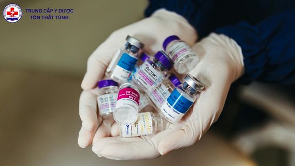 Học liên thông Đại học Dược mất bao lâu? Thời gian học và lộ trình phù hợp học liên thông đại học dược mất bao lâu