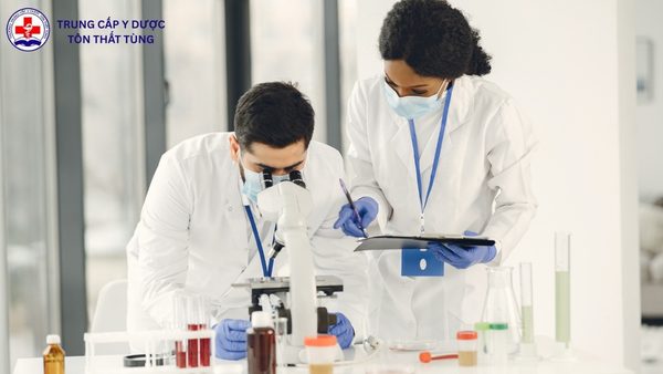 học phí đại học dược