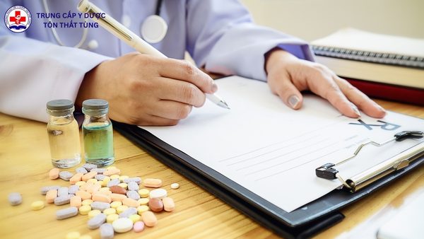 học phí đại học dược