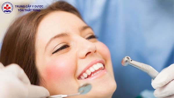 điều dưỡng nha khoa học mấy năm